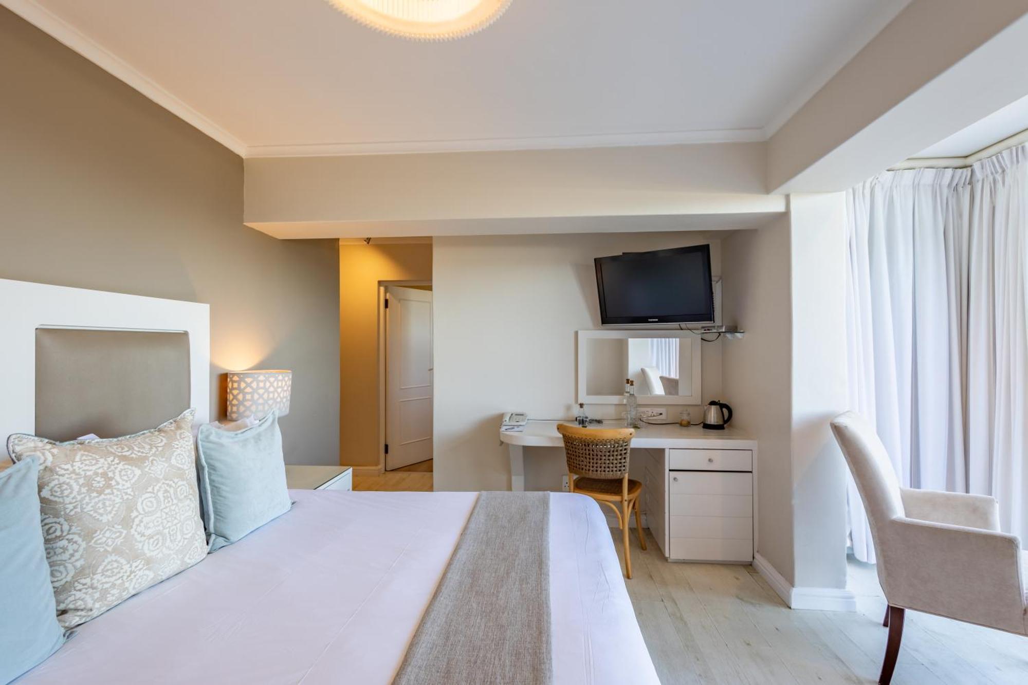 The Robberg Beach Lodge - Lion Roars Hotels & Lodges Plettenberg Bay Exterior foto
