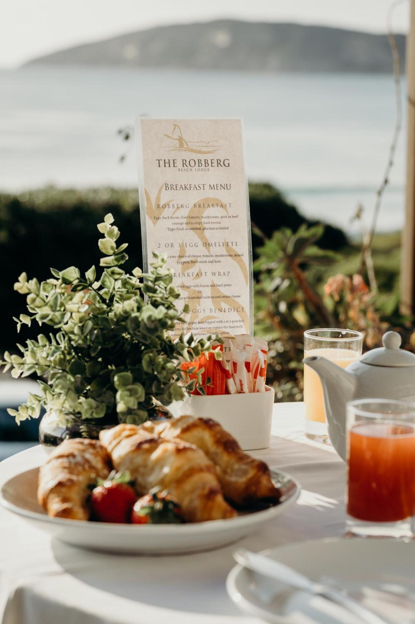 The Robberg Beach Lodge - Lion Roars Hotels & Lodges Plettenberg Bay Exterior foto